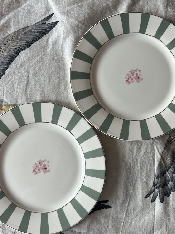 Thoughtfully arranged tableware in a modern dining space